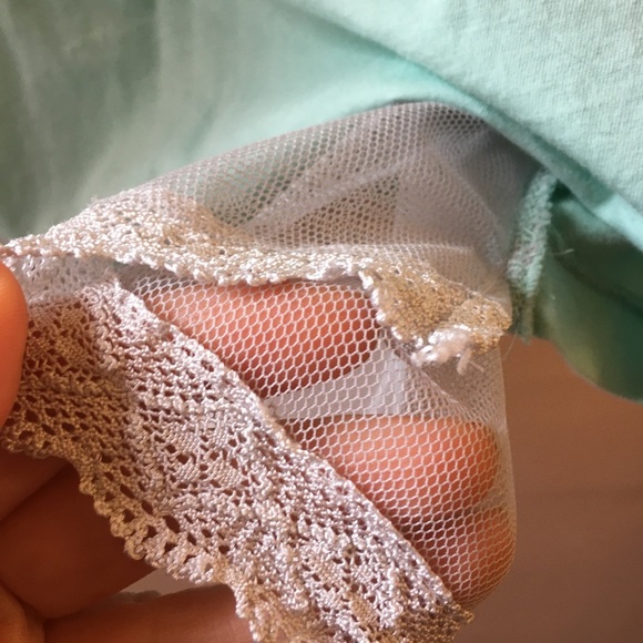 Top - Picture 4 of 5